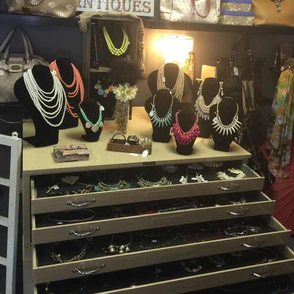 My BOUTIQUE any questions call me 219-595-5495