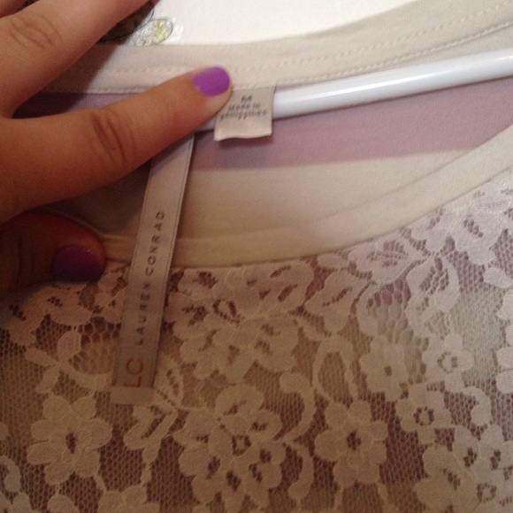 Lauren Conrad lace tee - Picture 3 of 4