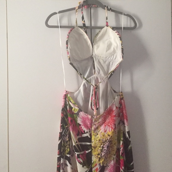 SEXY high low maxi dress. Open back - Picture 2 of 4