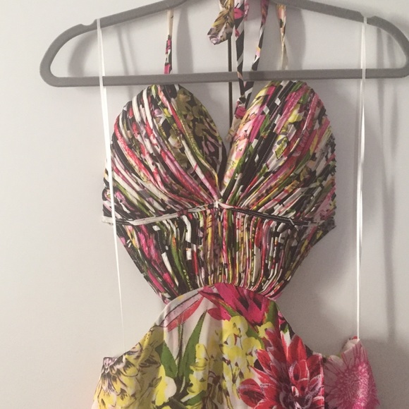 SEXY high low maxi dress. Open back - Picture 4 of 4