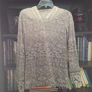 Charcoal to faded blue hombre Athleta hoodie shell