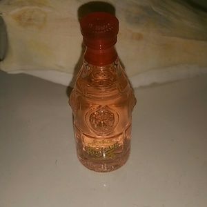 Versace perfume