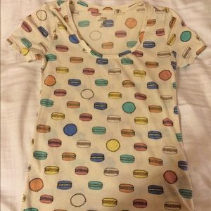 urban outfitters macaroon shirt
