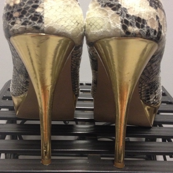 Steve Madden snake print heels - Picture 4 of 4