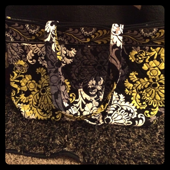 Vera Bradley east west tote in Baroque
