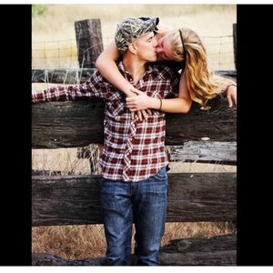 Meet your Posher, Brittney