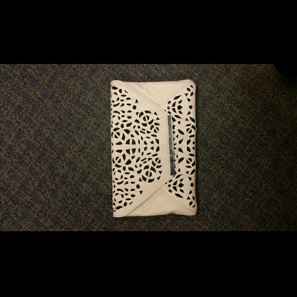 Charlotte Russe Clutches & Wallets - Cream Envelope Style Clutch