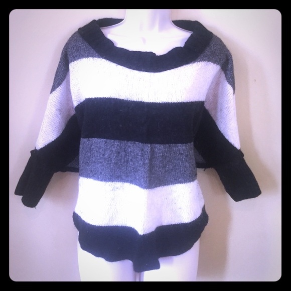 Ann Taylor Loft crop top shawl - Picture 1 of 3
