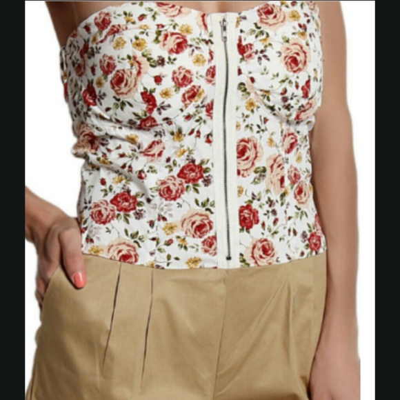 Floral & khaki one piece romper - Picture 5 of 8