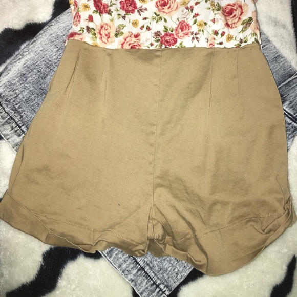 Floral & khaki one piece romper - Picture 8 of 8