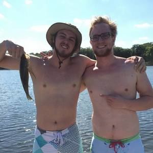 Meet your Posher, Louis