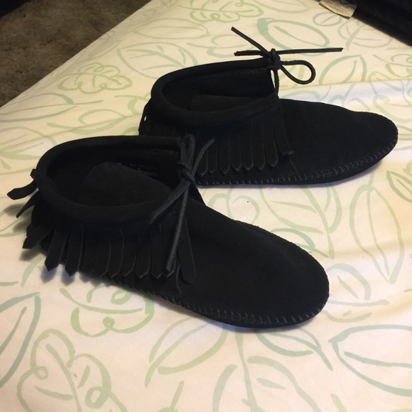 Minnetonka ankle booties