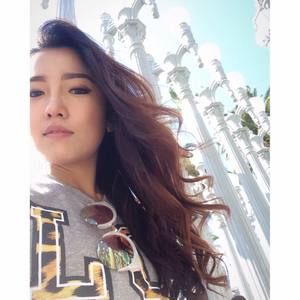 Meet your Posher, Jenna