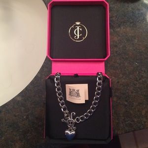 Juicy couture choker necklace