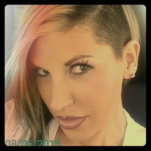 Meet your Posher, Tonya