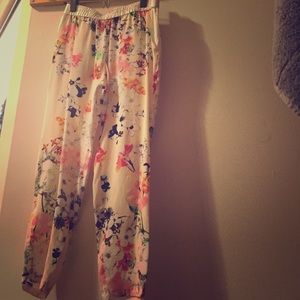 Club Monaco flower printed pants