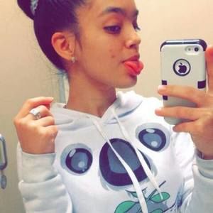 Meet your Posher, Mabel