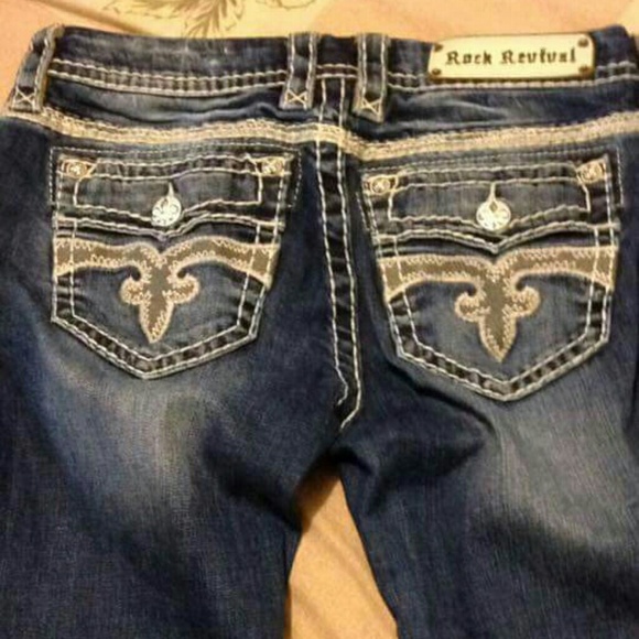 Fit like 27 - Picture 1 of 2