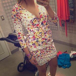 Jessica Simpson White floral dress