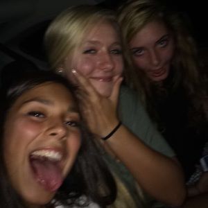 Meet your Posher, Sara