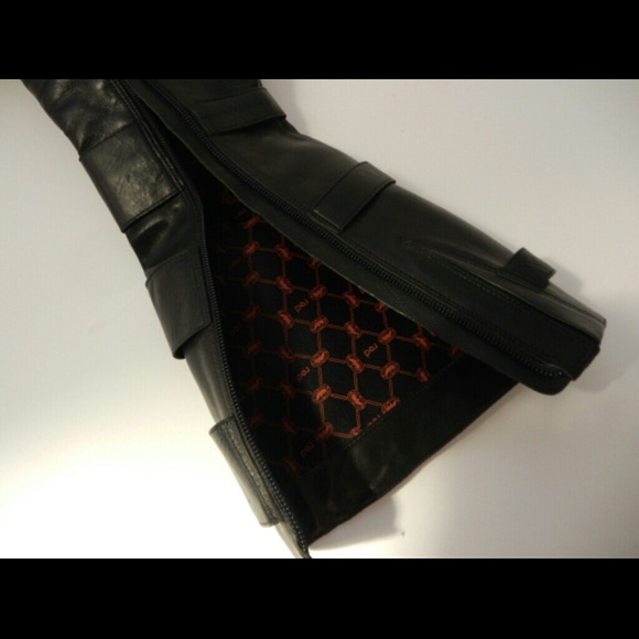 Multi Buckle Strap Pointed Toe Knee High Stilettos - Picture 3 of 4