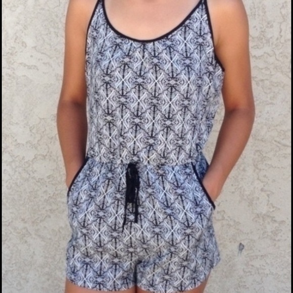 Black and White Romper - Picture 3 of 3