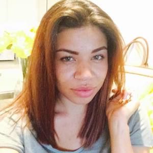 Meet your Posher, Hailey