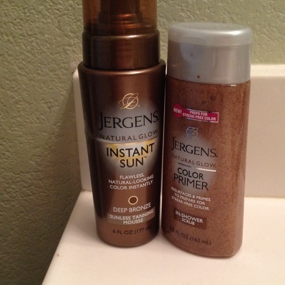 BRAND NEW jergens tanning set! - Picture 1 of 1