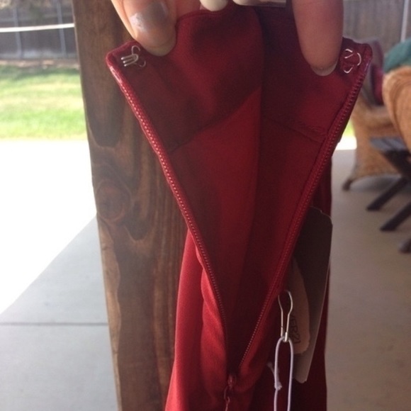 Red Flirty Skirt - Picture 2 of 3