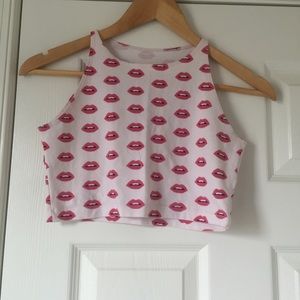 Lip Print Crop Tank