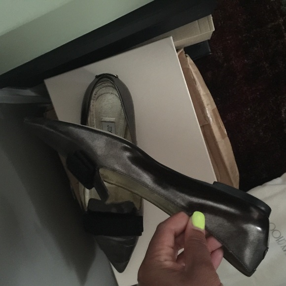 Jimmy Choo flat - Picture 2 of 3