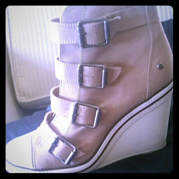 Vera Wang Sneaker Wedges