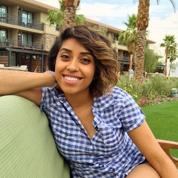 Meet your Posher, Connie - Picture 1 of 1