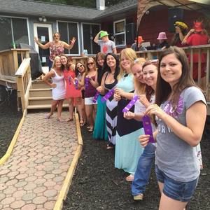 Meet your Posher, Courtney