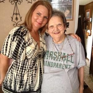 Meet your Posher, Dee