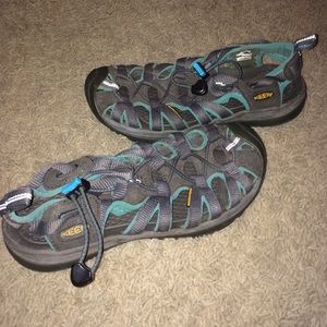 keen water shoes