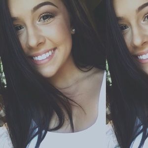 Meet your Posher, Alexis