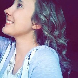 Meet your Posher, Kaelyn