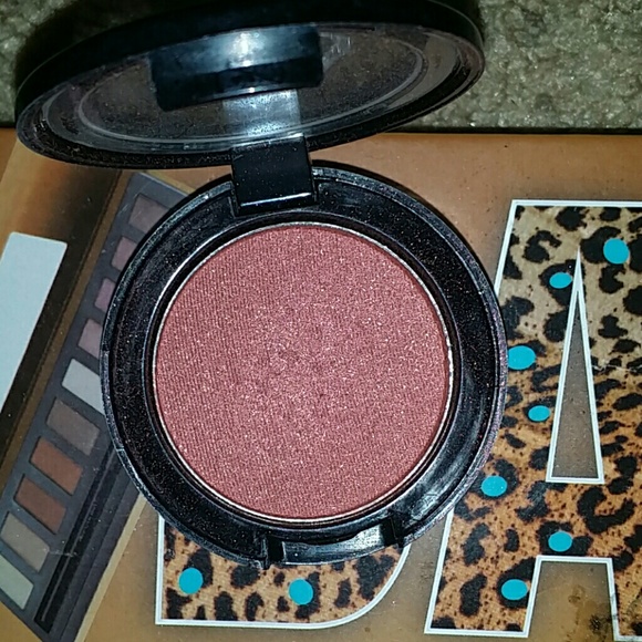 pixie blush