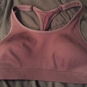 GapFit size 32C sports bra