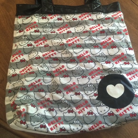 Large Hello Kitty Tote - Picture 2 of 4