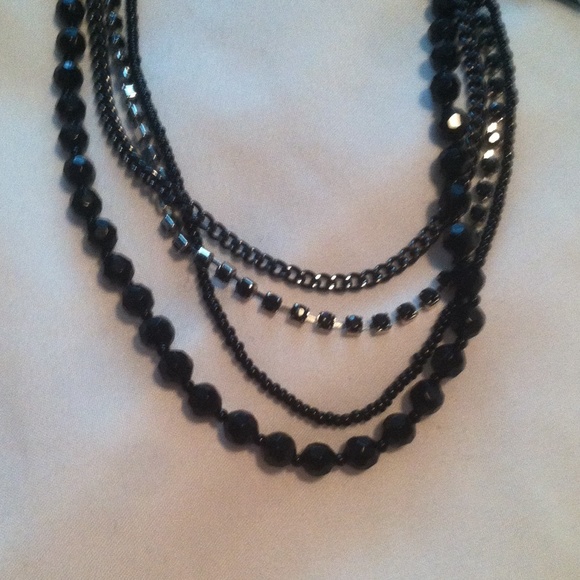 Two necklaces - Picture 3 of 3