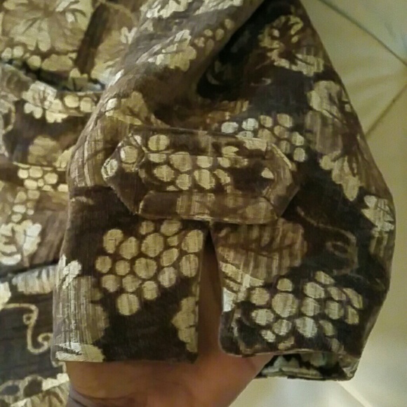 Tapestry Jacket - Picture 3 of 4