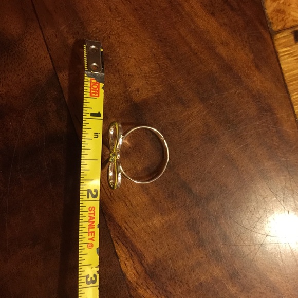 Bow Ring - Picture 4 of 4