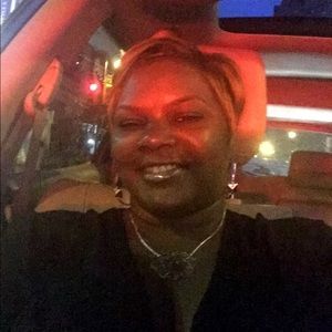 Meet your Posher, Charmaine