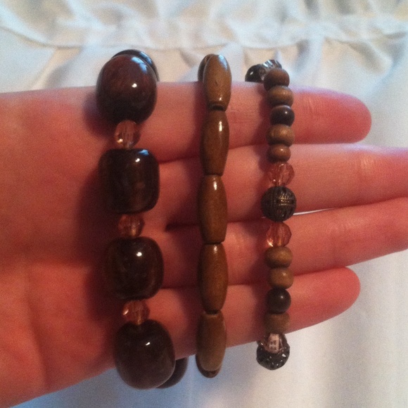 3 sets of bracelets - Picture 3 of 4