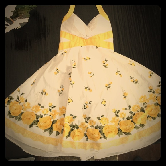Halter Sun Dress by Windosr