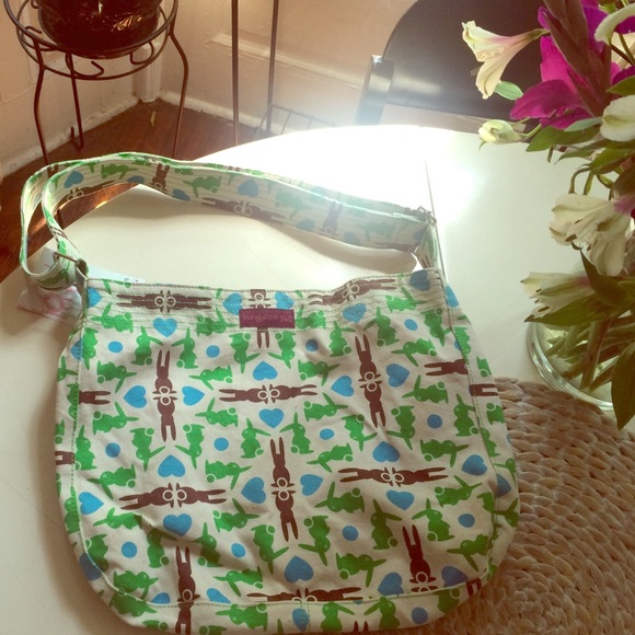 Super cute Bungalow 360 Tote Bag