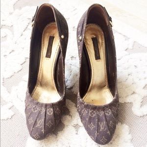 Louis Vuitton Monogram Brown Denim Heels