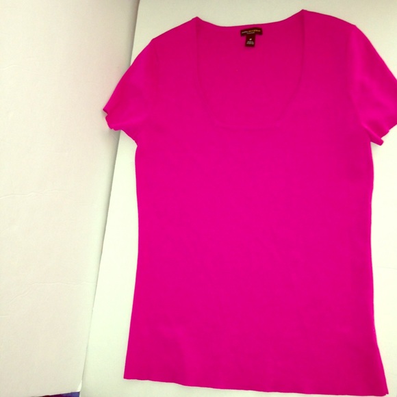 Dana Buchman Signature pink fuschia knit top